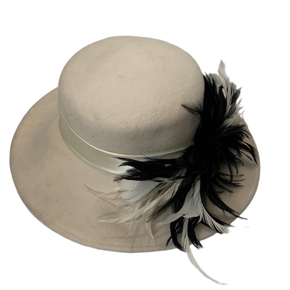 Tuscany hat 💯 wool